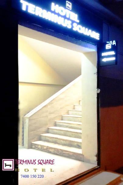 Отель Terminus Square Kurla Экстерьер фото